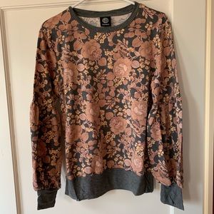 Sweatshirt, with pleated sleeves